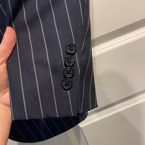 Custom Navy Pinstripe Tom James Suit 44 Jacket / 34 Pant - Picture 4 of 12
